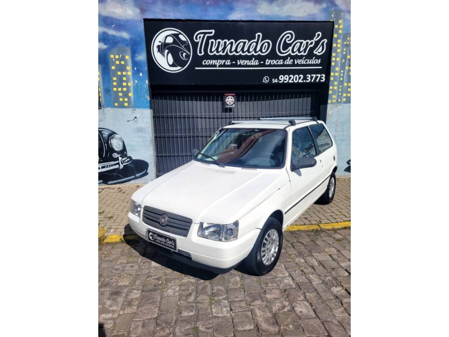 FIAT - UNO - 2009/2009 - Branca - R$ 15.900,00