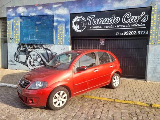 CITROËN - C3 - 2011/2012 - Vermelha - R$ 23.900,00