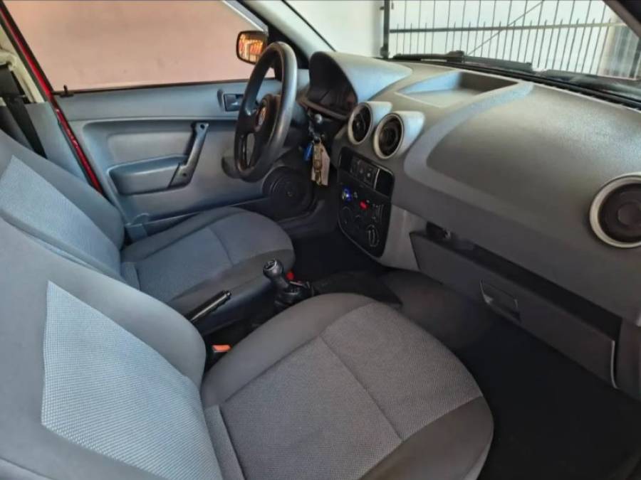 VOLKSWAGEN - GOL - 2006/2006 - Vermelha - R$ 20.900,00
