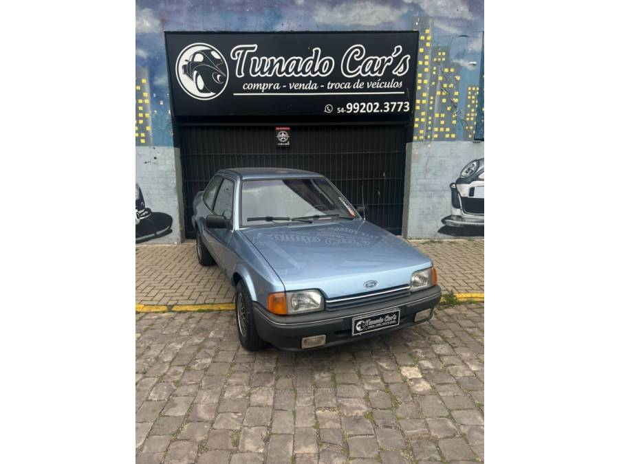 FORD - VERONA - 1991/1992 - Azul - R$ 24.900,00