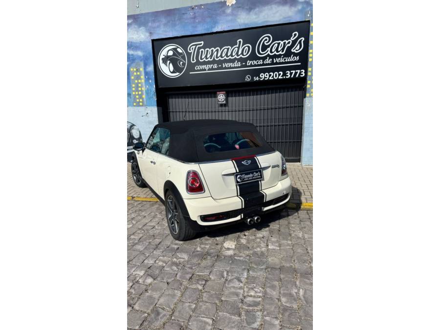 MINI - COOPER - 2012/2013 - Branca - R$ 79.900,00