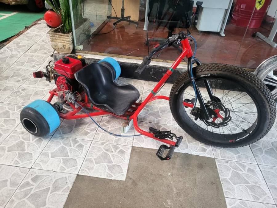 HONDA - 350 - 2023/2023 - Preta - R$ 5.900,00
