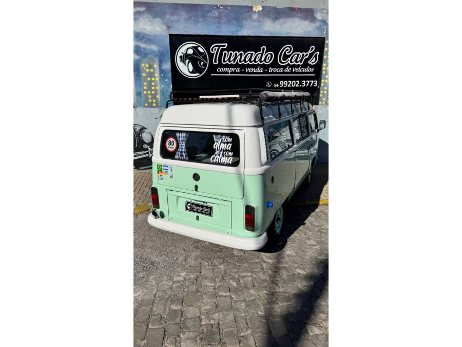 VOLKSWAGEN - KOMBI - 2005/2005 - Azul - R$ 77.900,00