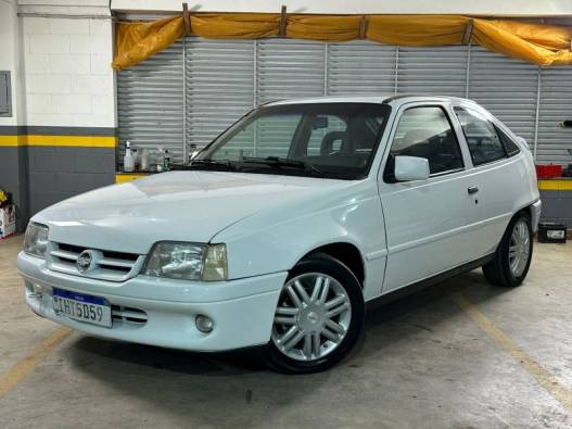 CHEVROLET - KADETT - 1998/1998 - Branca - R$ 18.900,00