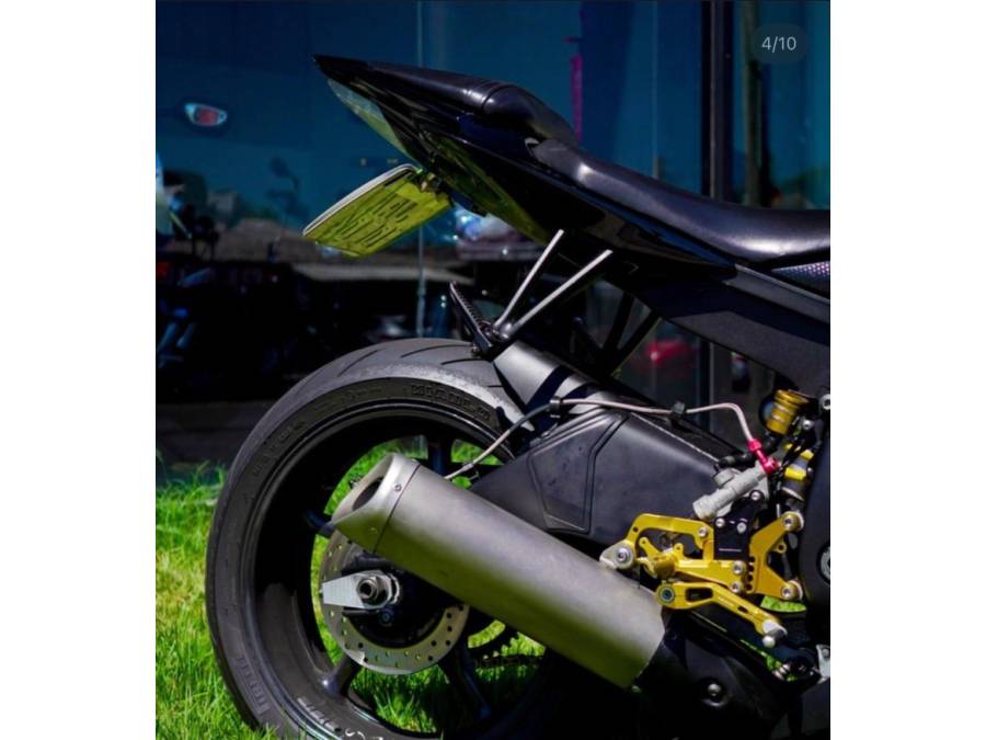 YAMAHA - YZF - 2008/2008 - Preta - R$ 35.000,00