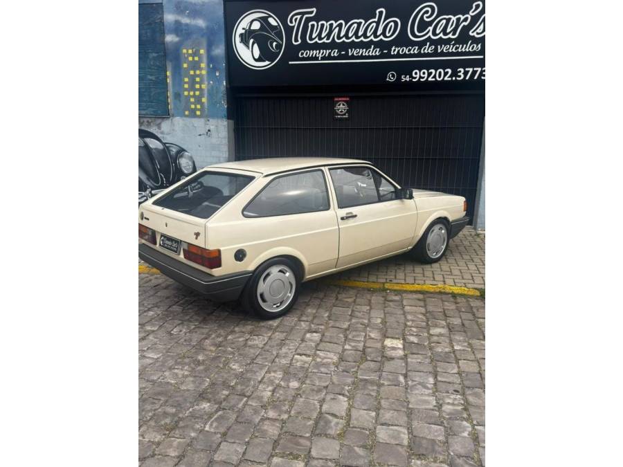 VOLKSWAGEN - GOL - 1993/1993 - Amarela - R$ 23.900,00