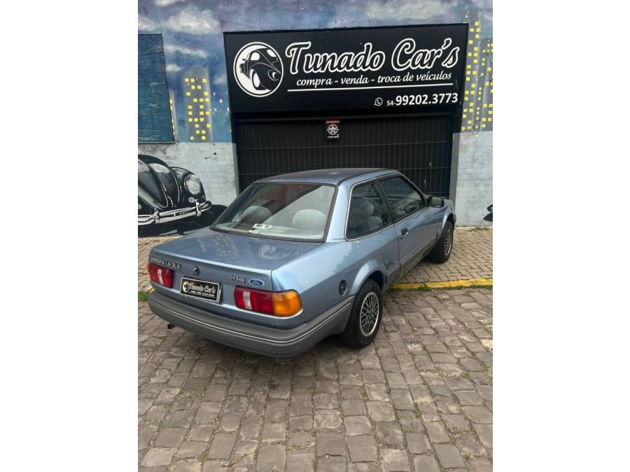 FORD - VERONA - 1991/1992 - Azul - R$ 24.900,00