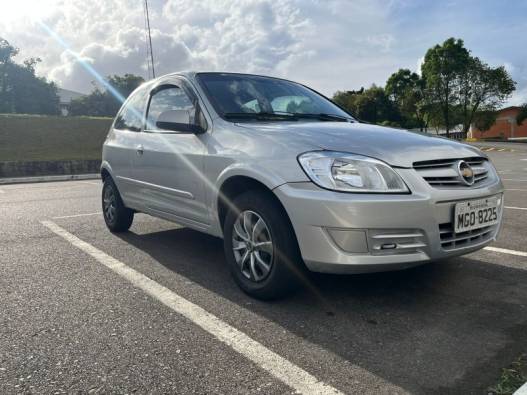 CHEVROLET - CELTA - 2009/2009 - Cinza - R$ 18.900,00