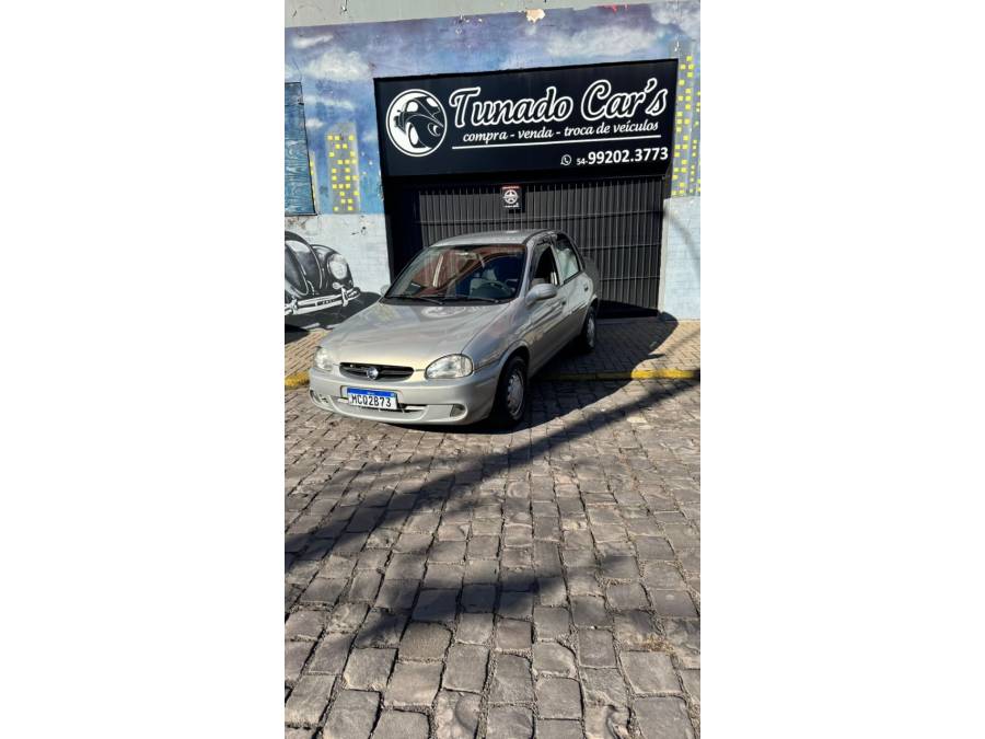 CHEVROLET - CORSA - 2005/2005 - Prata - R$ 28.900,00