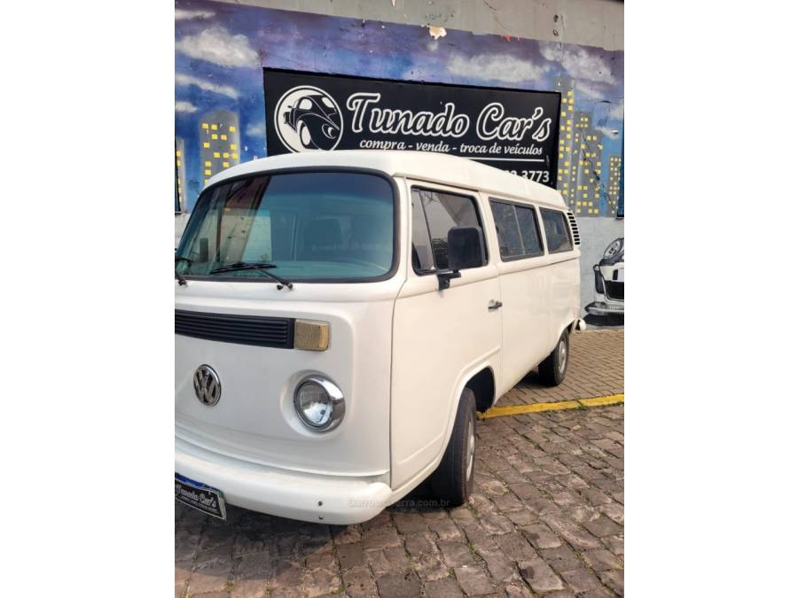 VOLKSWAGEN - KOMBI - 2005/2005 - Branca - R$ 29.900,00