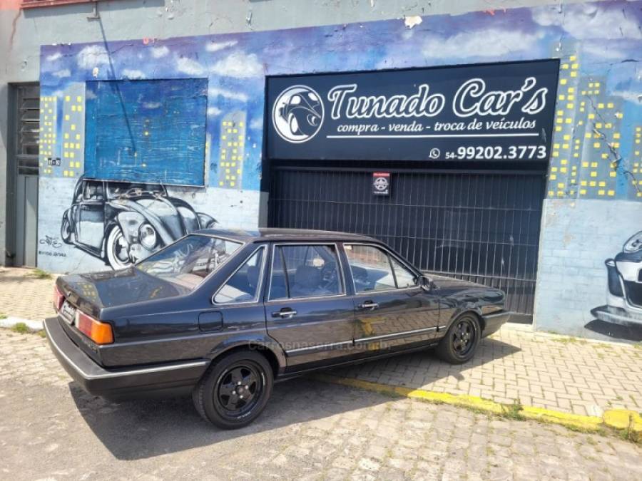 VOLKSWAGEN - SANTANA - 1989/1989 - Preta - R$ 26.800,00