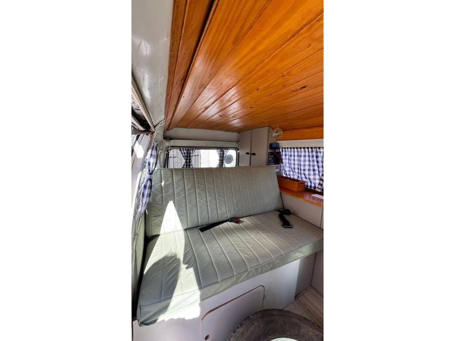 VOLKSWAGEN - KOMBI - 2005/2005 - Azul - R$ 77.900,00