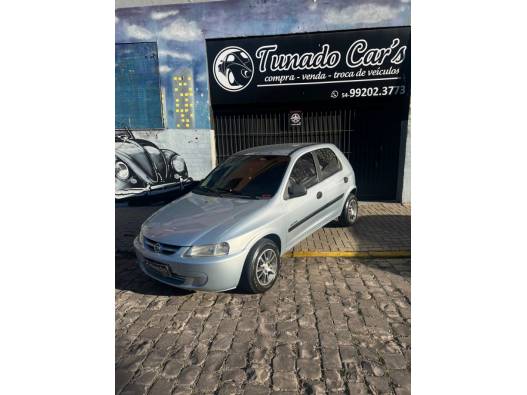 CHEVROLET - CELTA - 2006/2006 - Prata - R$ 22.900,00