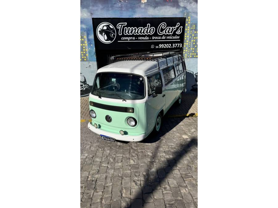 VOLKSWAGEN - KOMBI - 2005/2005 - Azul - R$ 77.900,00