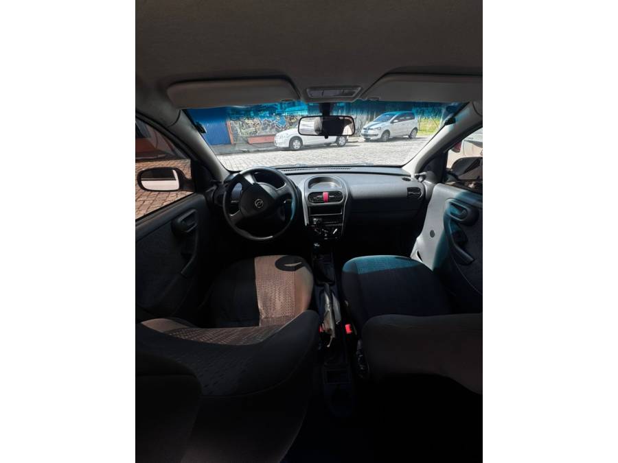CHEVROLET - CORSA - 2011/2011 - Branca - R$ 31.900,00