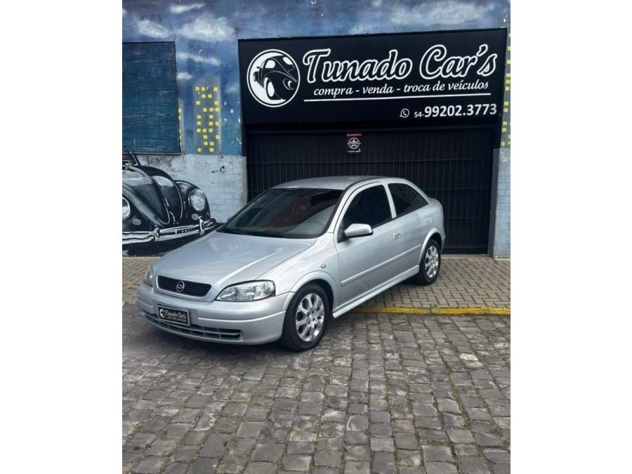 CHEVROLET - ASTRA - 2002/2002 - Prata - R$ 24.900,00