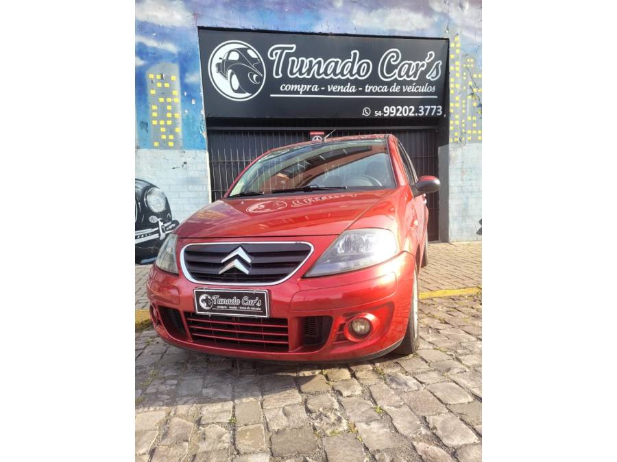 CITROËN - C3 - 2011/2012 - Vermelha - R$ 23.900,00