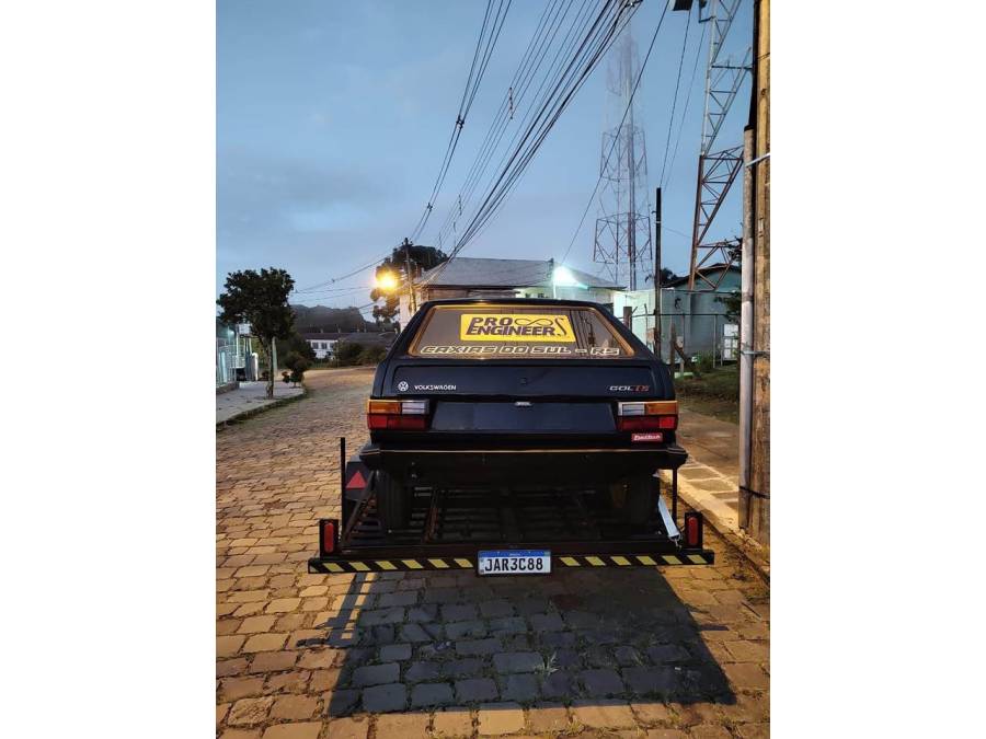 VOLKSWAGEN - GOL - 1985/1985 - Preta - R$ 50.000,00