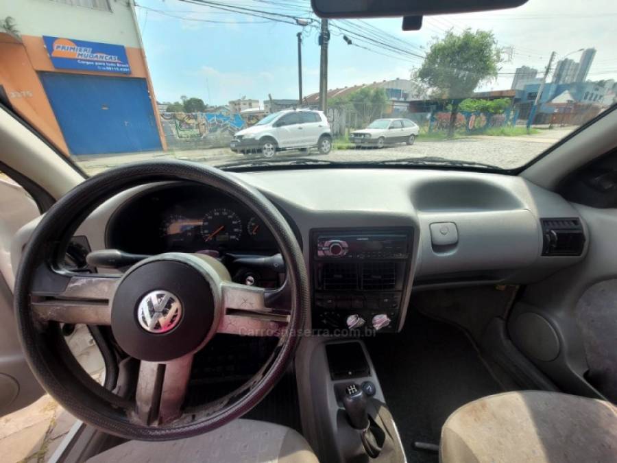 VOLKSWAGEN - SAVEIRO - 1998/1999 - Branca - R$ 21.900,00