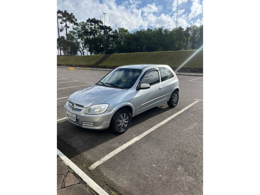 CHEVROLET - CELTA - 2009/2009 - Cinza - R$ 18.900,00