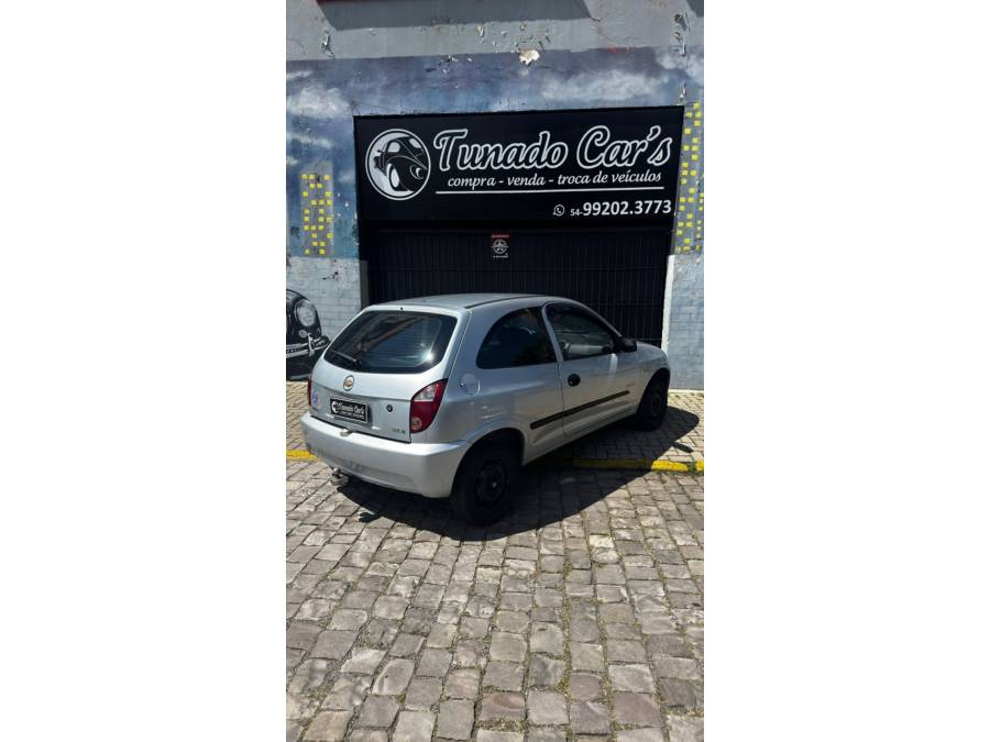 CHEVROLET - CELTA - 2010/2010 - Prata - R$ 22.900,00
